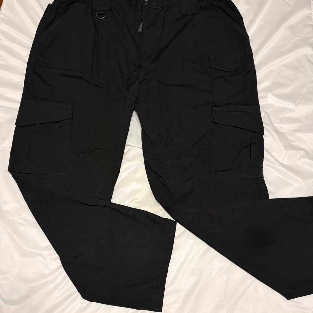 Propper Men's Black Tactical Cargo Pants